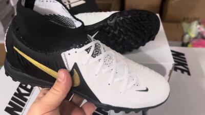 Nike Phantom Luna 2 Elite TF Football Shoes - White/Black/Gold
