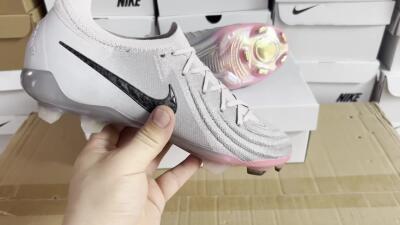 Nike Phantom Luna Elite NU FG Football Boots - Grey/Black/Blue